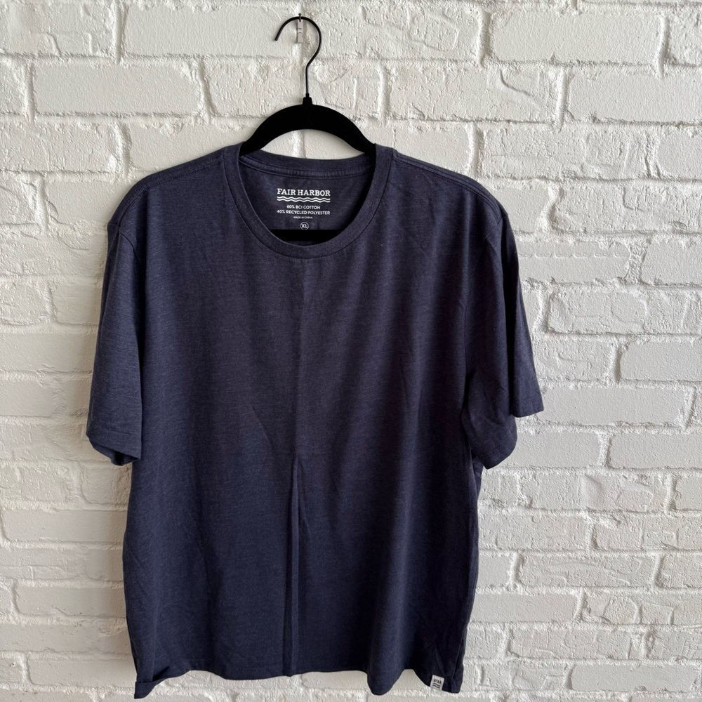 Fair Harbor Men’s Shirt Size XL